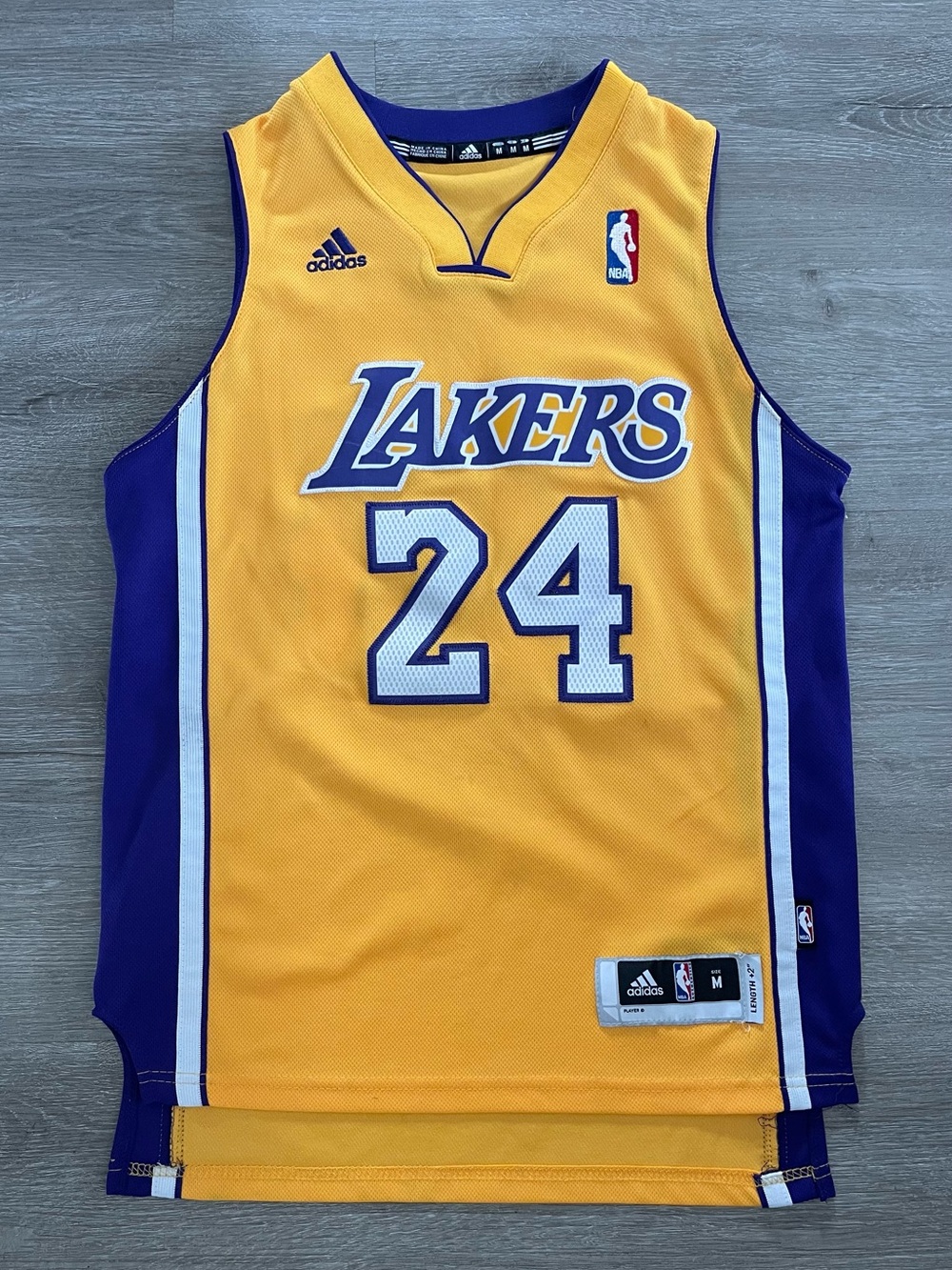 Adidas Los Angeles Lakers Kobe Bryant Youth Medium Swingman Jersey Gold Yellow